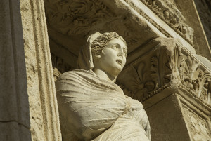 Statue of Arete